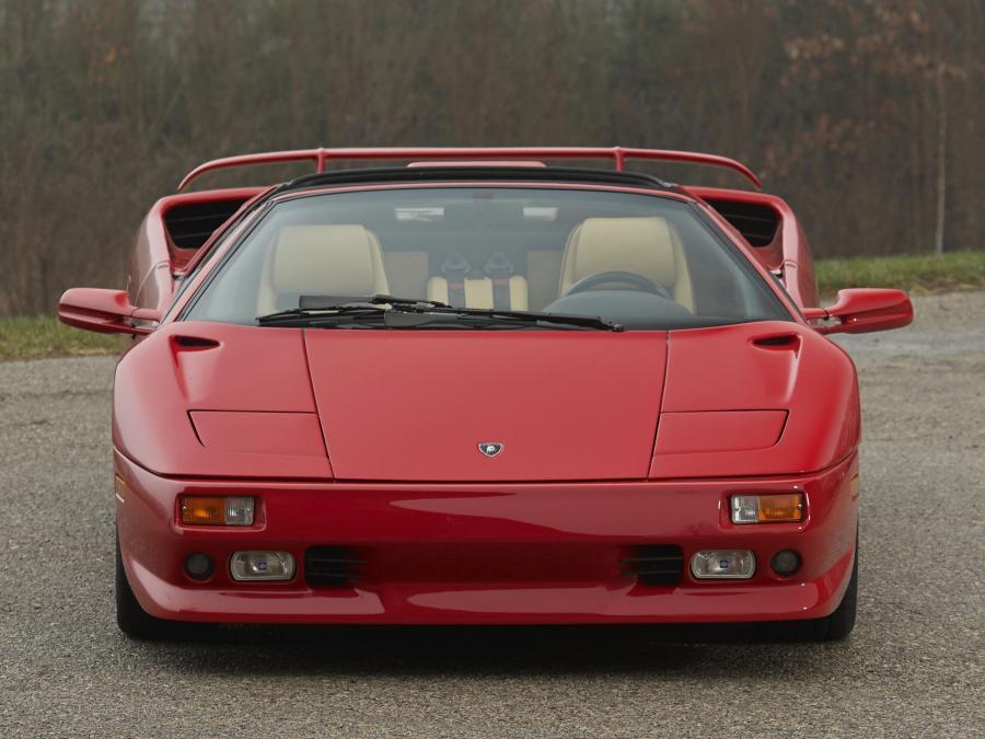  Lamborghini Diablo VT Roadster 1995 года  (фото 3 из 12)